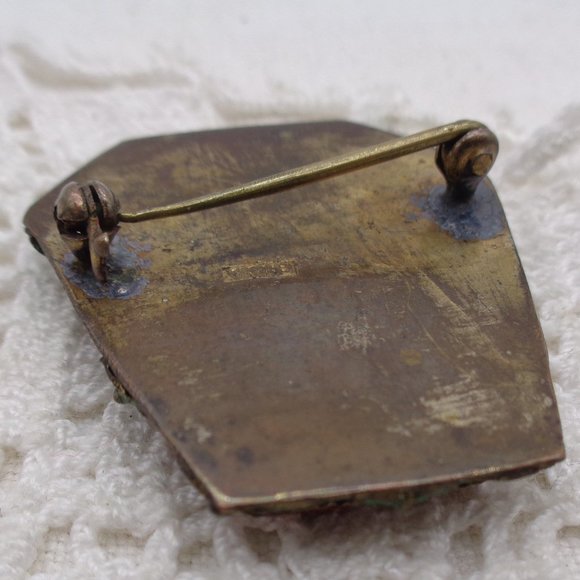 Antique Cinnabar & Enamel Chinese Good Luck Brooch - Picture 6 of 6